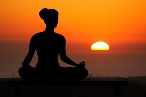 Alasan Yoga Sebagai Olahraga Terbaik Untuk Menjaga Kesehatan Tubuh